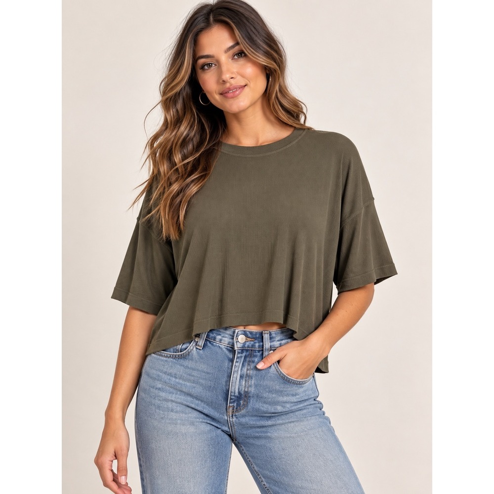 Vuori Rib Crop Tee Dark Olive Green Short Sleeve Boxy T-Shirt VW1017 Small